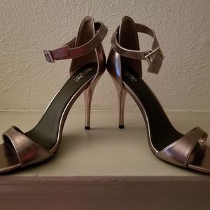 Ladies Shoes